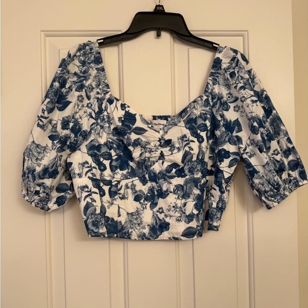 Blue and White Puff Sleeve Crop Blouse